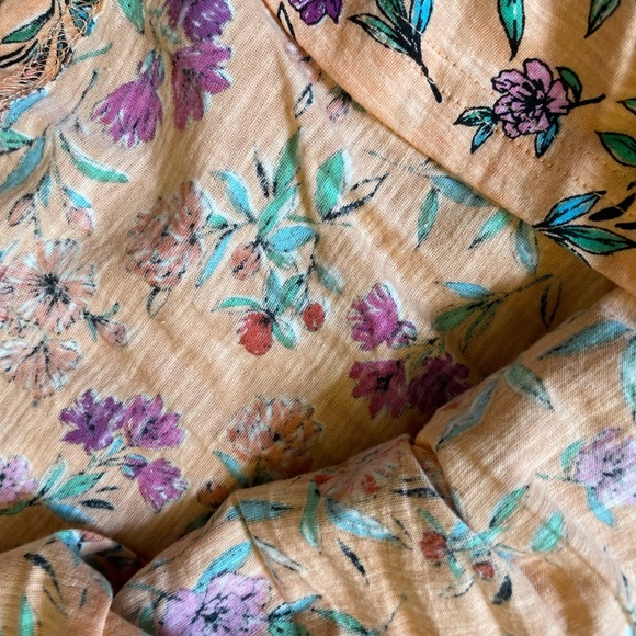 Disty Floral orange blouse - Picture 3 of 4